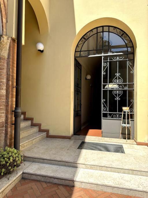 Ferienwohnung Casa Petrucci 2 Centro Storico Forlì Exterior foto